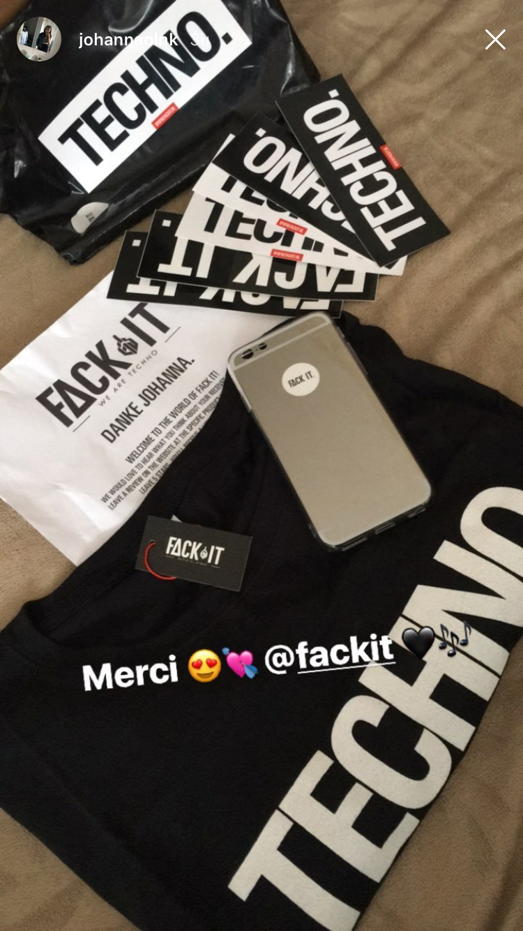 Techno Stickerpack XL photo review