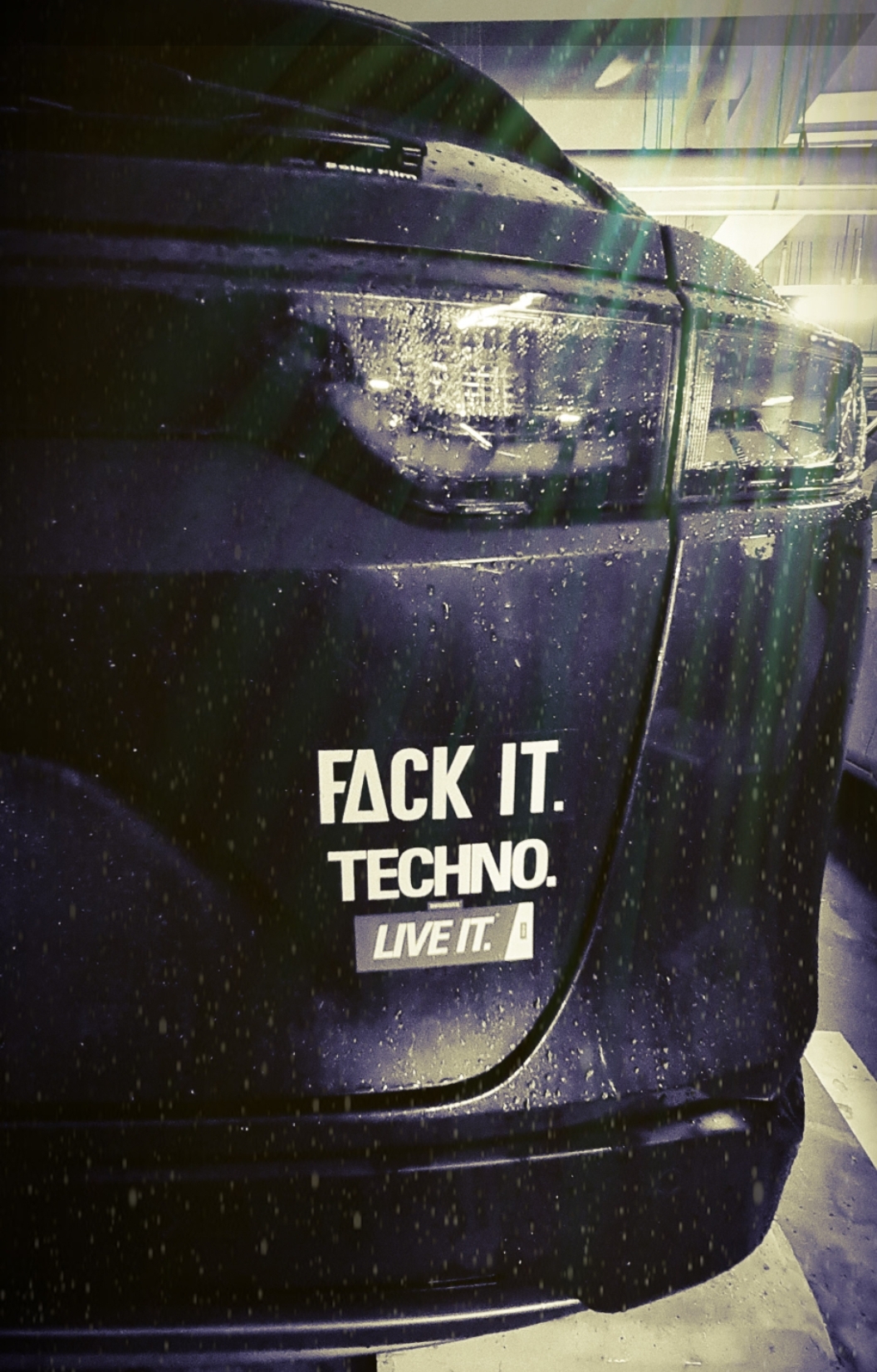 Techno Stickerpack XL photo review