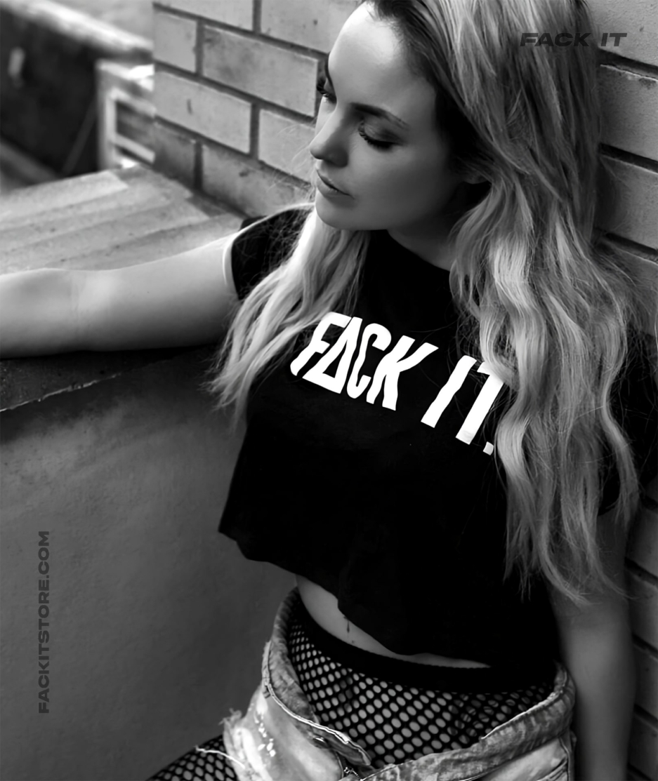 Black Fack It Croptop – Streetwear with Attitude