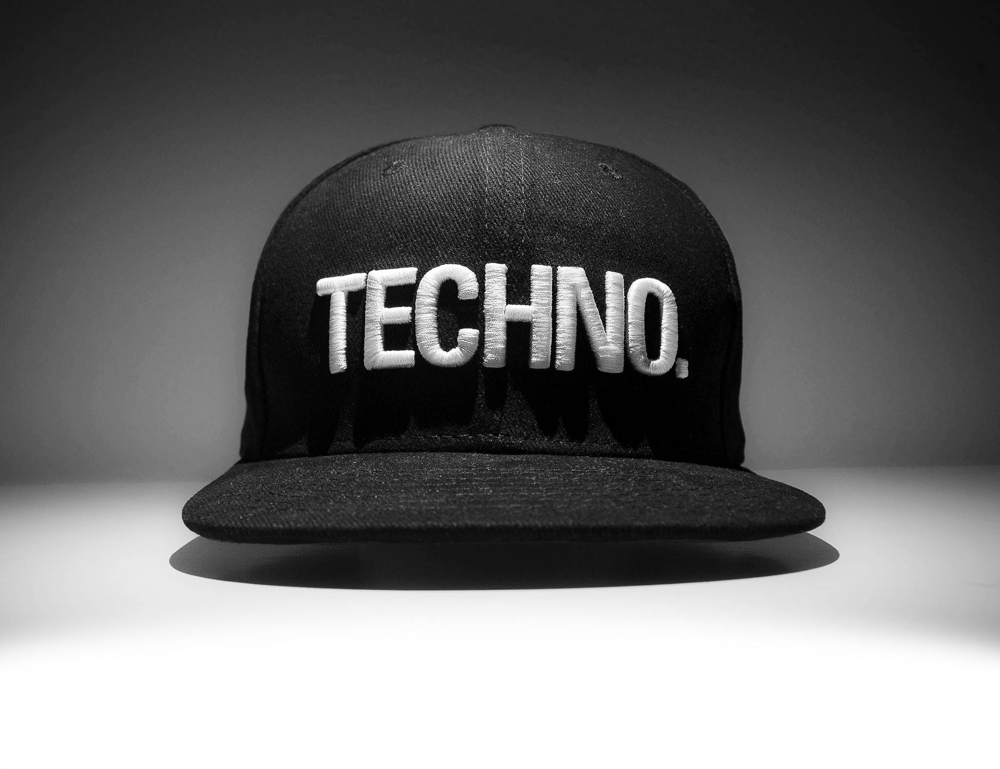 A Fack It techno snapback from 2016, featuring the classic logo, blending streetwear and electronic culture.
